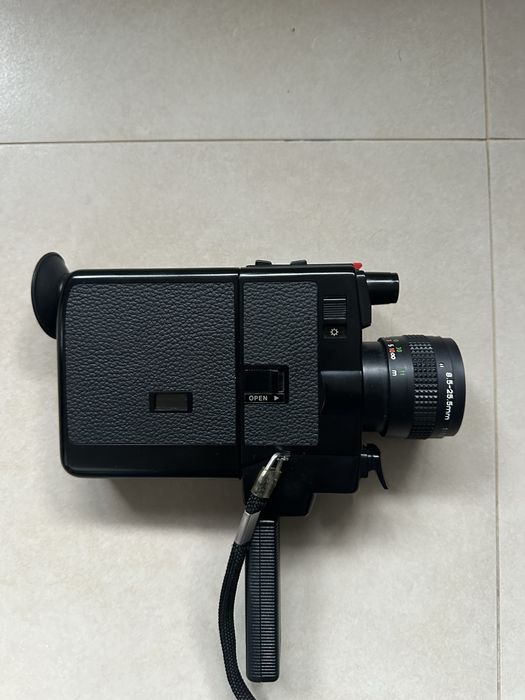 Câmera Cânon 310 XL  ( super 8) + bobine Kodak vision3 200T