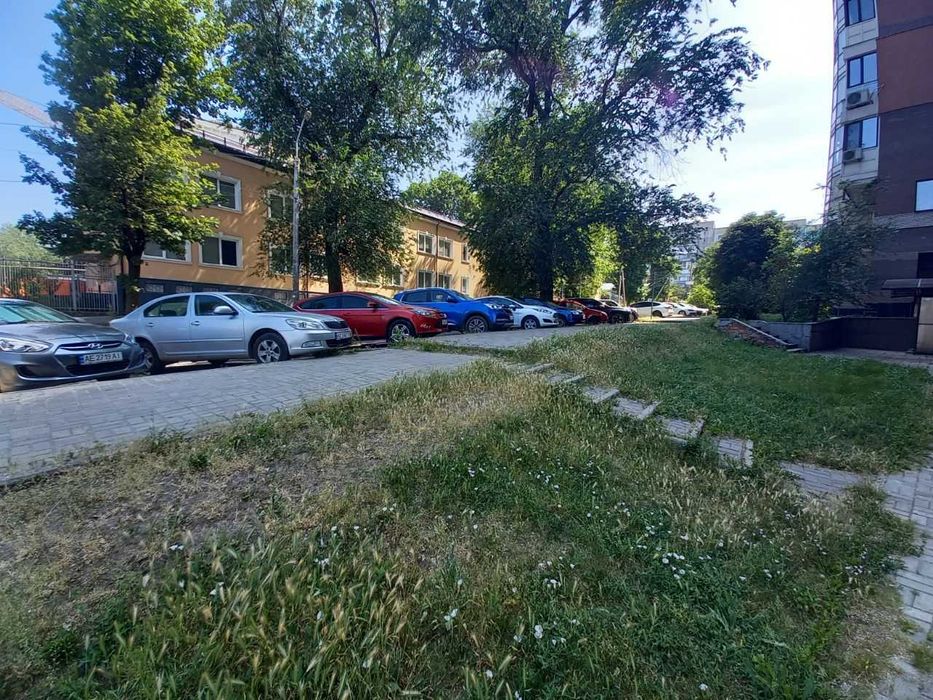 Магазин\офис в центре города (Херсонская ) Продам