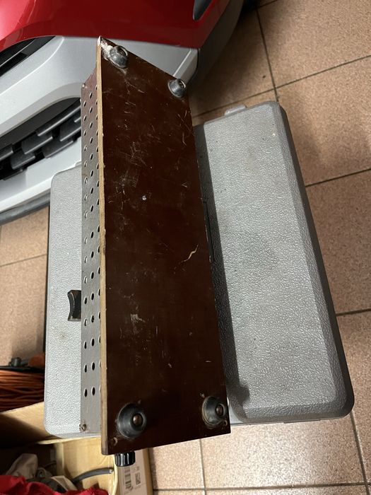 Opornica suwakowa typ 128 220v/ 1A