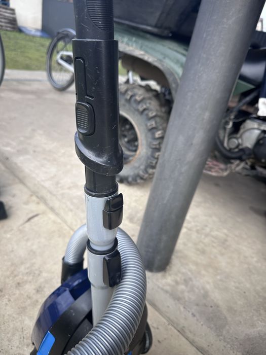 Пилосос Philips