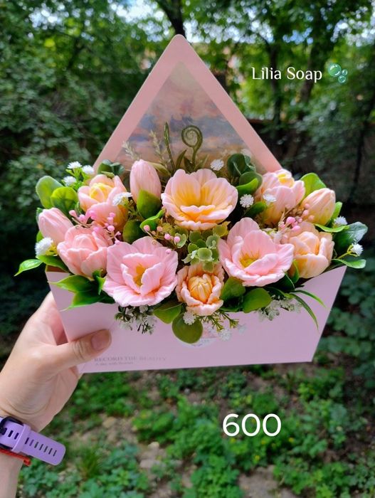 Мило ручної роботи