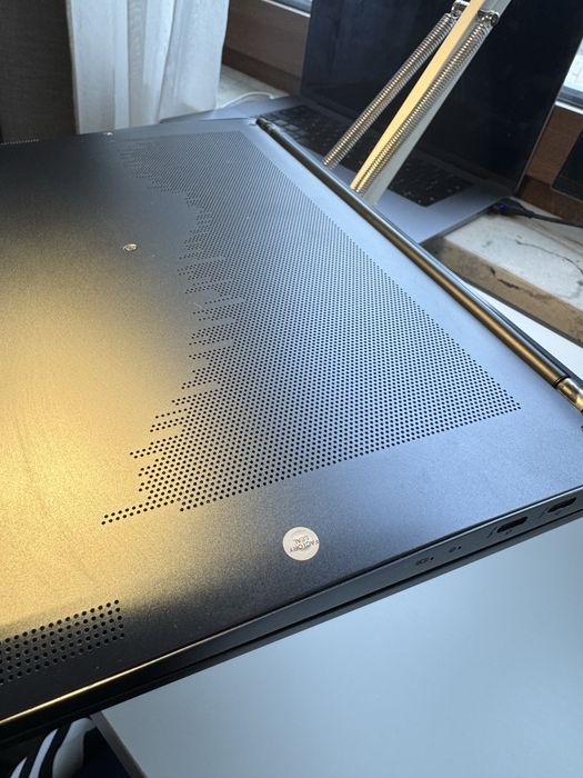 MSI Prestige 14 Laptop Ultrabook