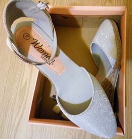 sapatos prateados seaside