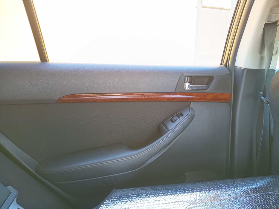 Toyota vensis 2.0 d4d 2006