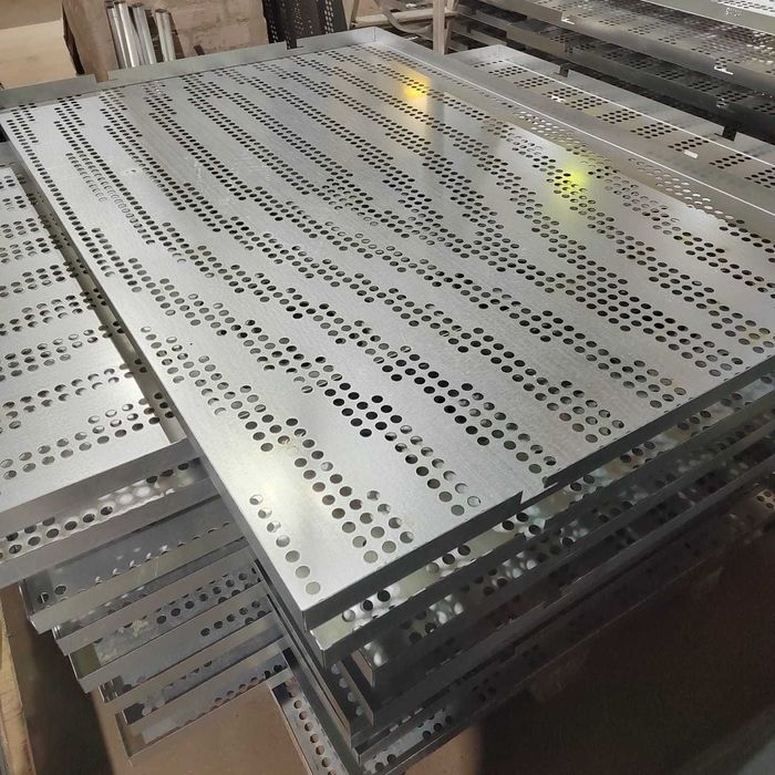 Лазерная резка, Гибка и обработка металлов на швейцарских станках.