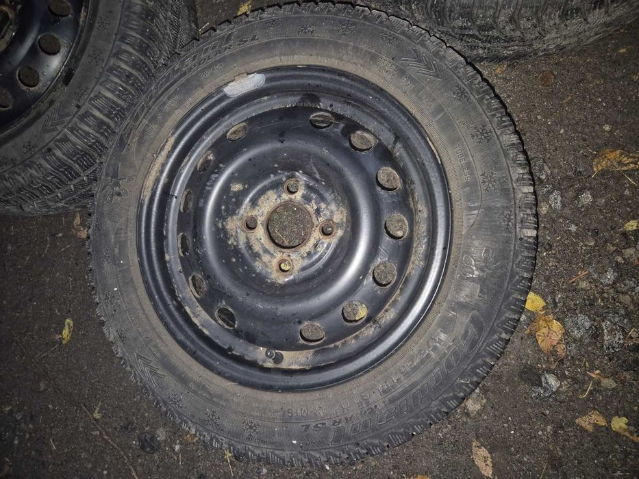 Диски с резиной отличные