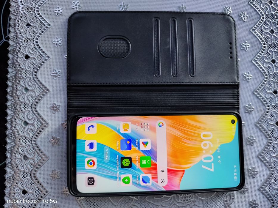 Oppo  A78 5 G. .