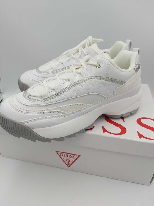 SP Nowe buty GUESS sneakersy białe monogram trampki rozmiar 39
