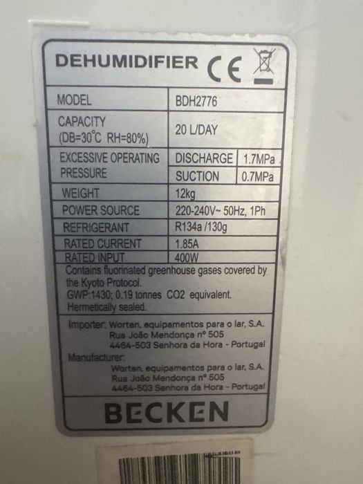 2  Desumidificadores  Becken, Tristar
