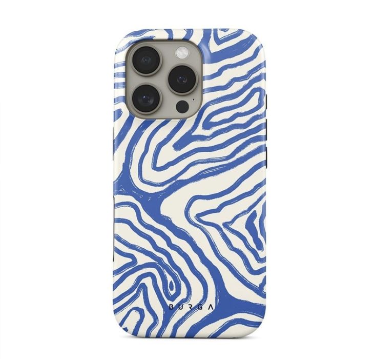 Чехол на iPhone 15