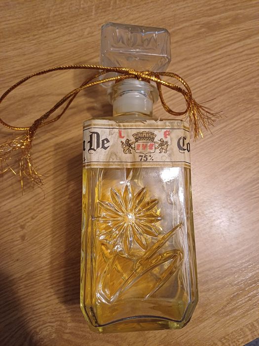 Одеколон ІYE 1980 год Сирия 350грамм