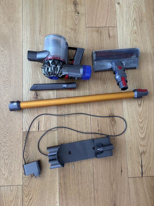 Częsci od odkurzacza dyson