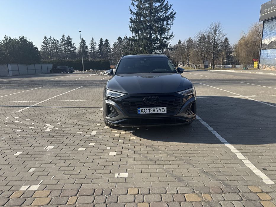 Продам Audi Q8 e-trone Europe