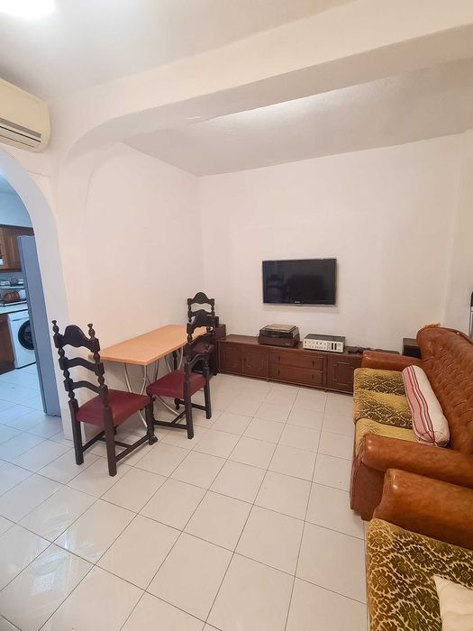 Quarto no centro de Faro