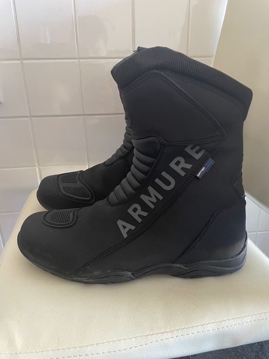 Botas Armure (Novas)