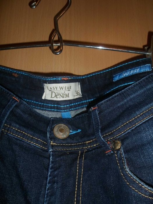 calças de ganga para homem da marca Easy Wear