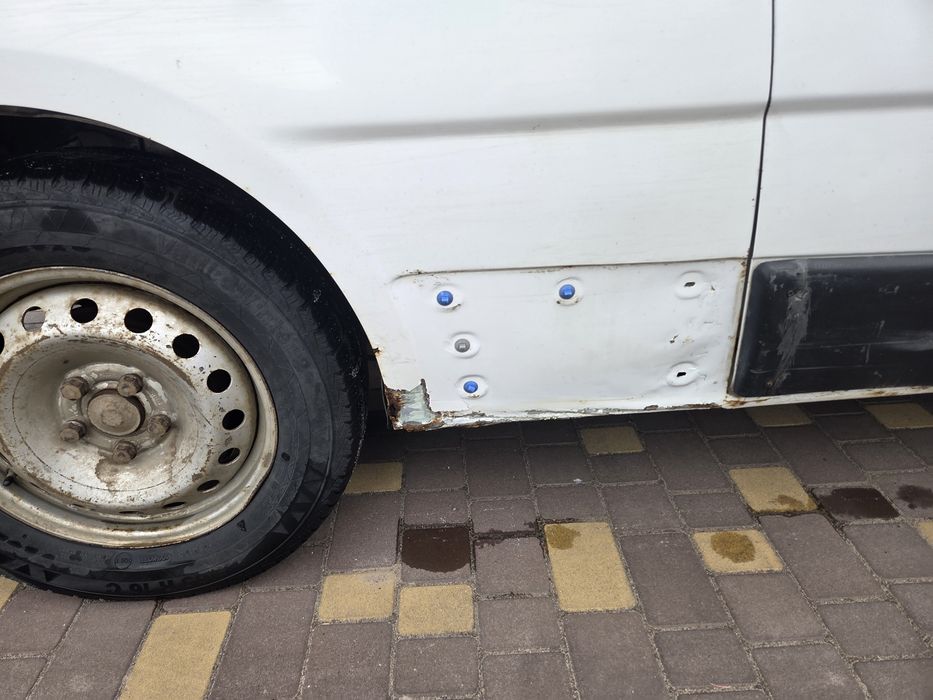 Рено трафік 1.9 довга база