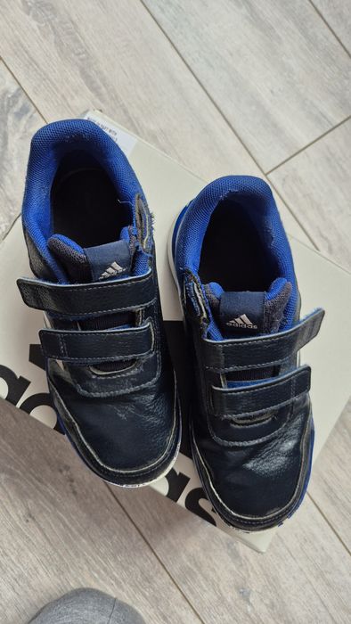 Buty adidas dla chłopca