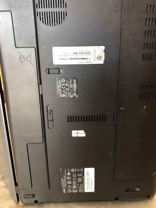 Acer Aspire 5733 laptop dla każdego