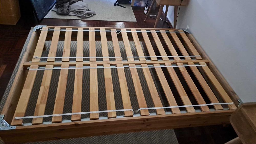 Cama sommier e estrado