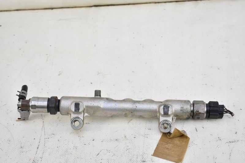 Топливная рейка LEXUS IS 220 2.2 D 2AD 177 KM Лексус іс 2.2 2ад