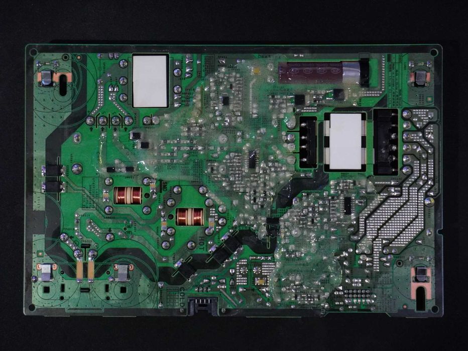 L43E7_RSM ( B N 4 4 - 0 0 9 4 7 J ) Fonte de Alimentação