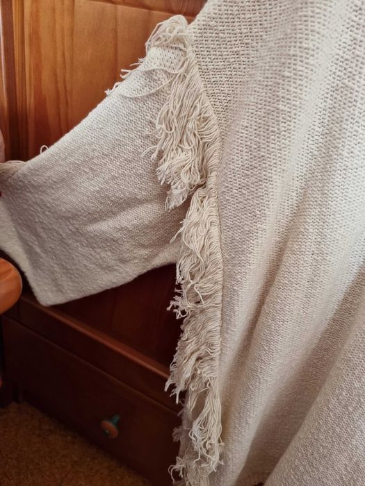 Camisola estilo poncho bege Mango 93% algodão, tamanho único