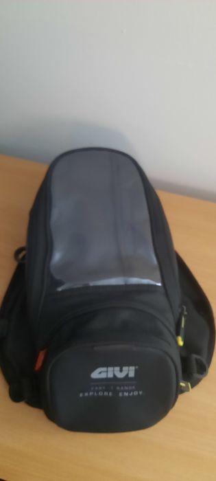 GIVI para tanque mota