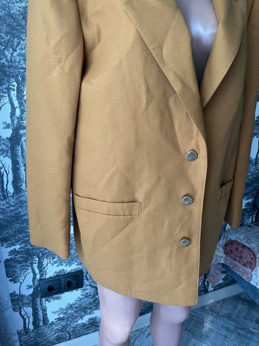 Шерстяний жіночий піджак жакет