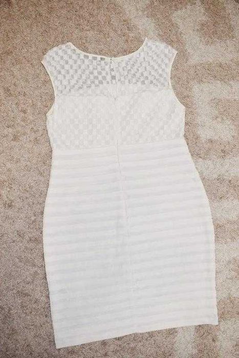 Шикарне святкове плаття коктейльне весільне