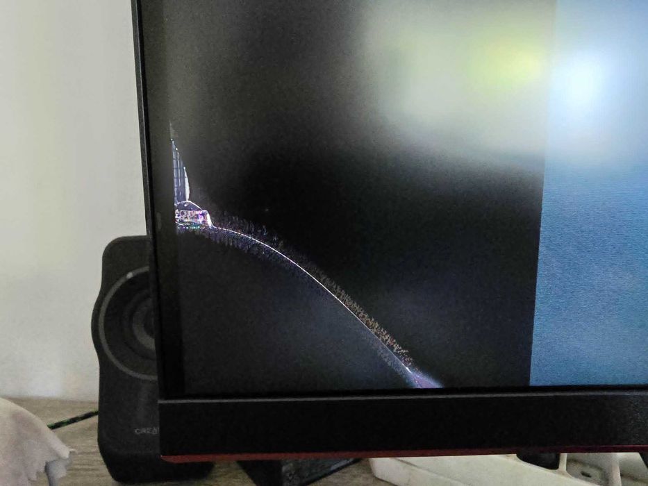 Monitor AOC gaming uszkodzony