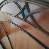 Mobilia de quarto - solteiro/single - madeira com acabamento refinado