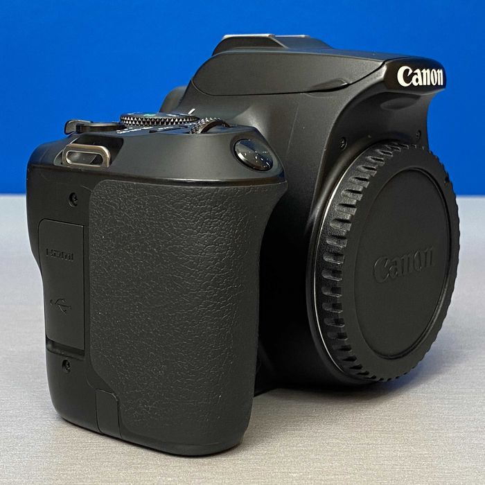 Canon EOS 250D (Corpo) - 24.1MP