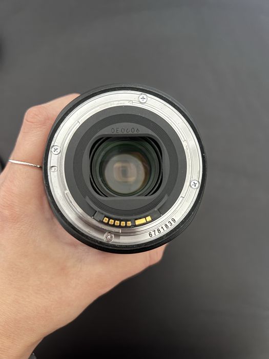 Canon zoom EF 24-105 f/4 L IS USM