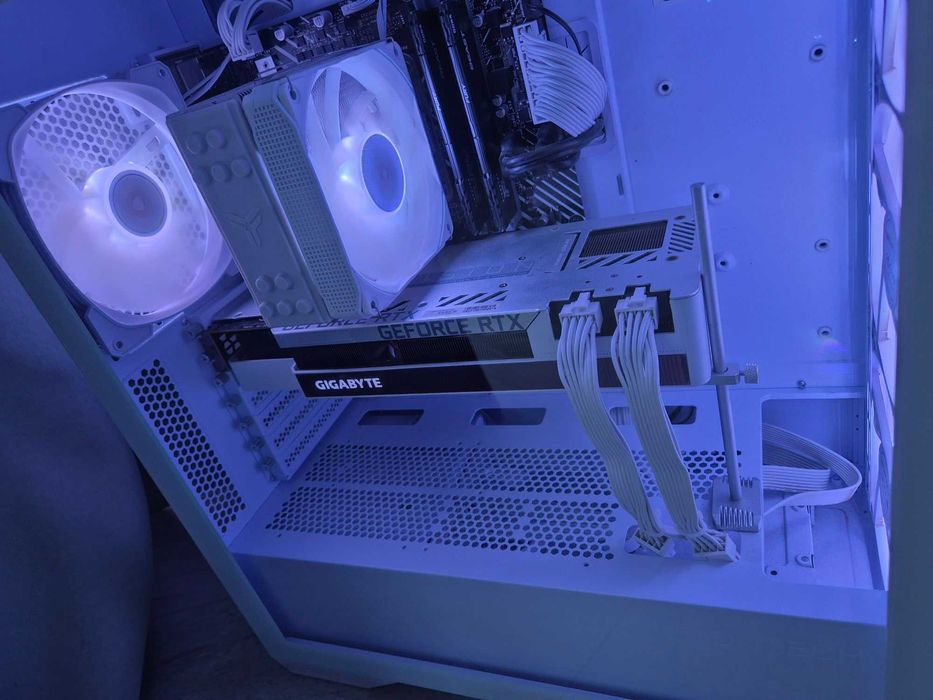білий ігровий ПК > RTX3080Ti 12GB \ i5-12600K\32GB\1TB SSD. Trade-IN