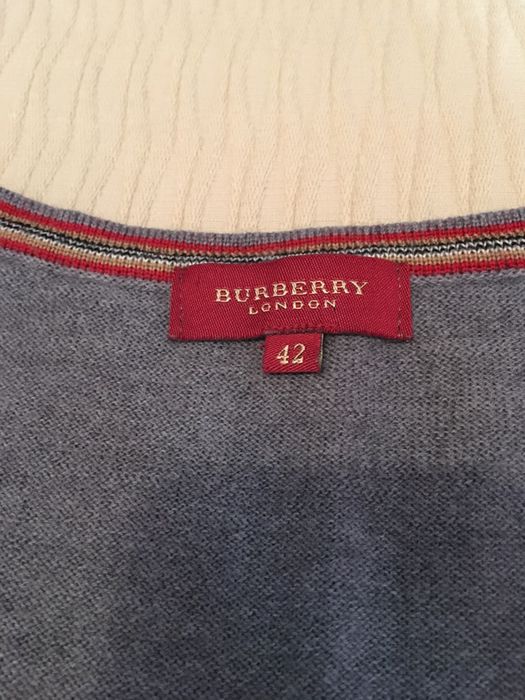 Pullover cinza da marca Burberry
