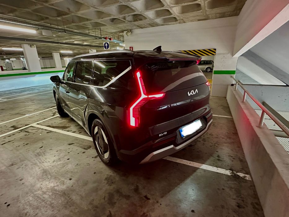 Kia EV9 First Edition | 04/2024 | 1 Dono |