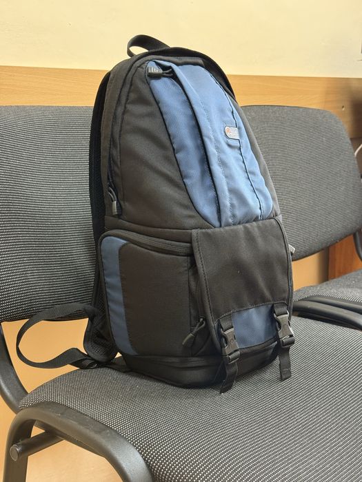 Фоторюкзак Lowepro Fastpack 100