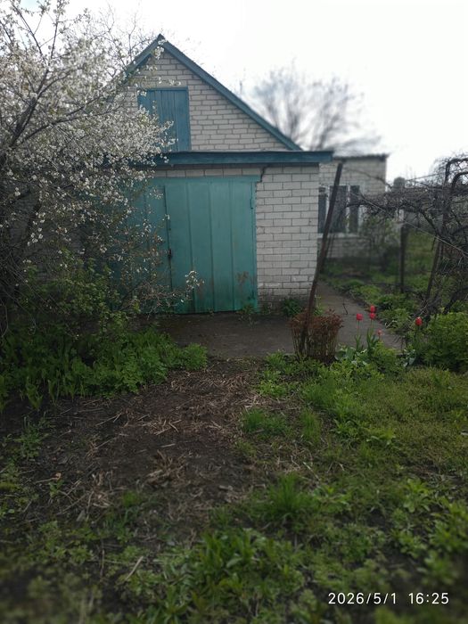 Продам будинок для великої родини. Зміїв.