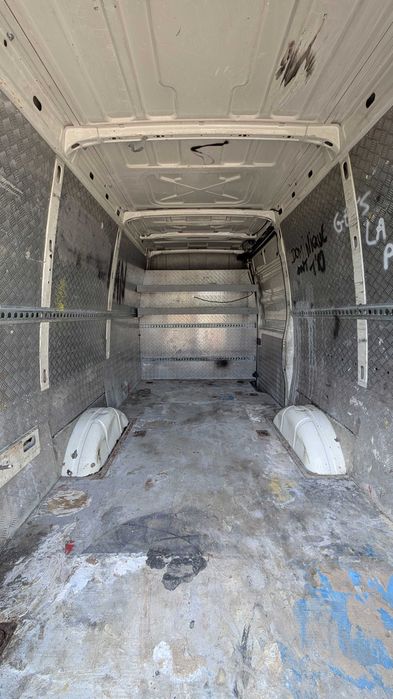 IVECO DAILY – Classe S 35S12V12