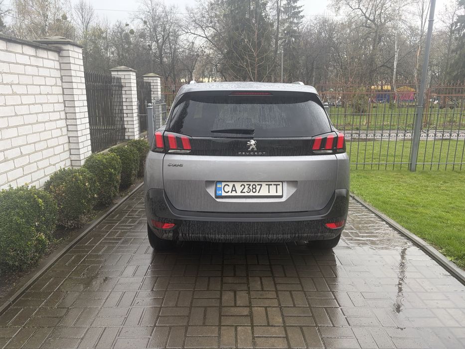 PEUGEOT 5008 Автомат