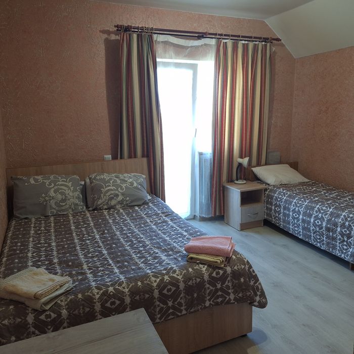 Здам подобово в м. Трускавець  ГОТЕЛЬНІ номери від 350 гр.Є ВІЛЬНІ