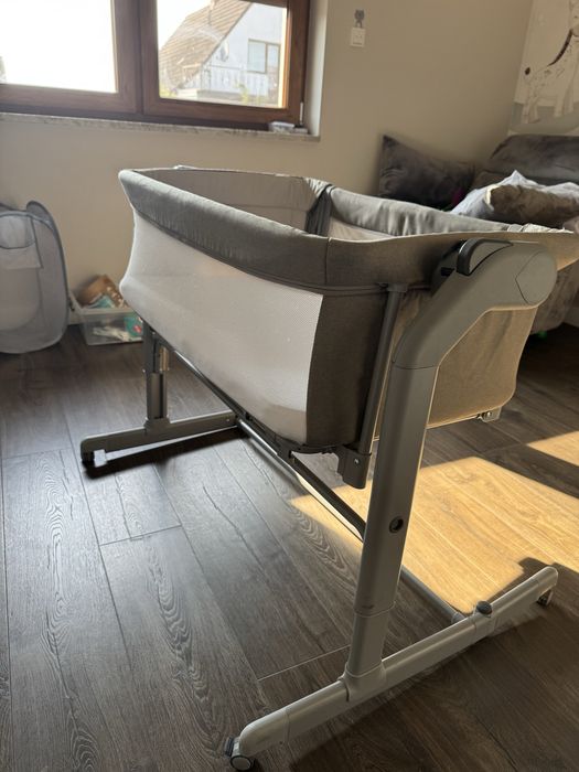 Łóżeczko Chicco Next2Me Magic Evo +moskiteira+ pokrowiec na łóżeczko