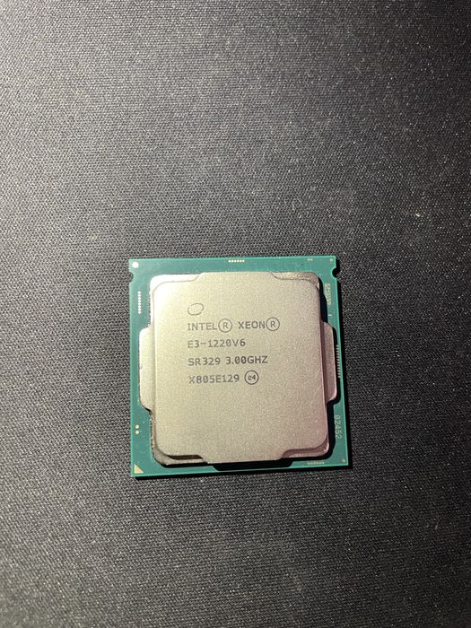 процесор Intel Xeon E3-1220 v6