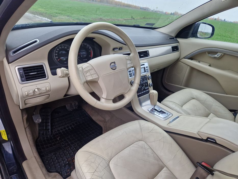 VOLVO S80 2.4 D5