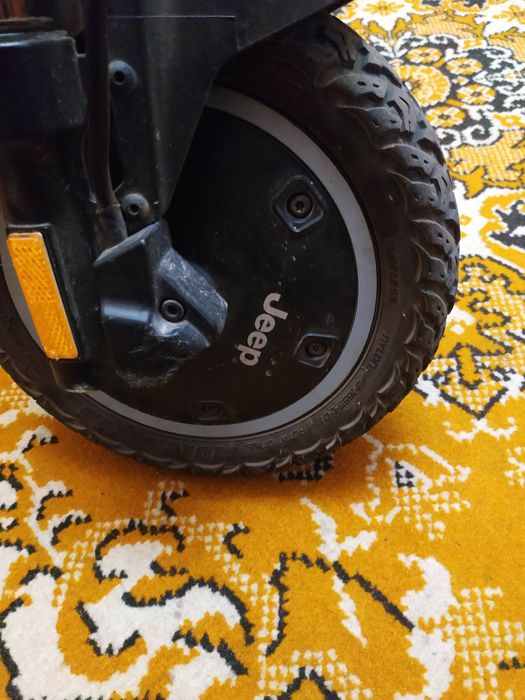Продам Електросамокат JEEP