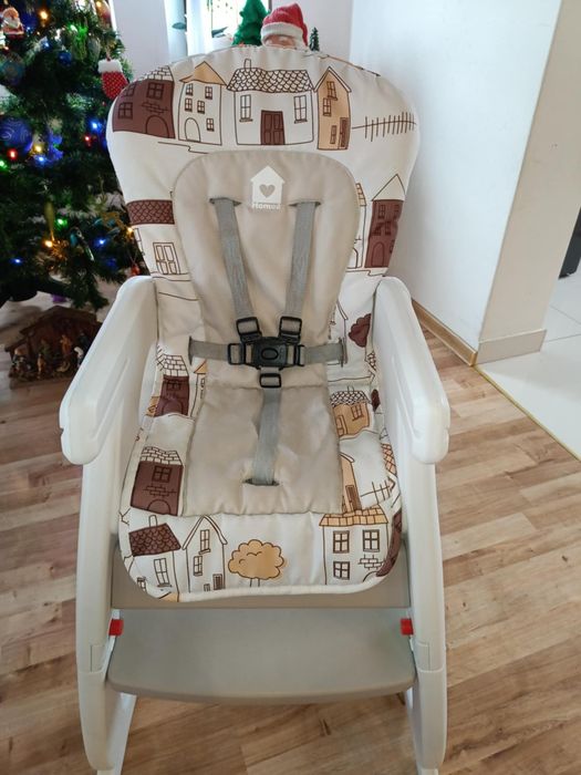 Krzesełko do karmienia Caretero