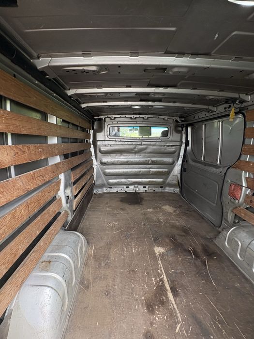 Opel Vivaro 2.5 DTI 2003r.