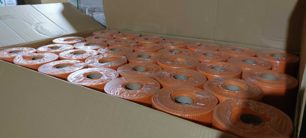 Siatka elewacyjna zbrojąca 165g do styropianu