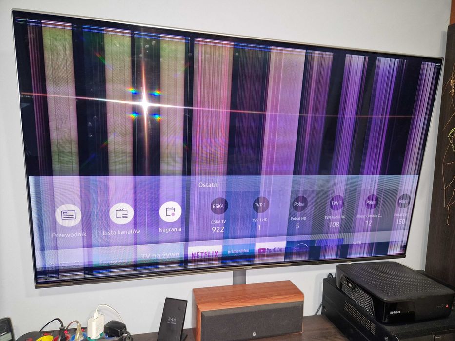 TV Samsung 55 KS7000 - uszkodzona matryca